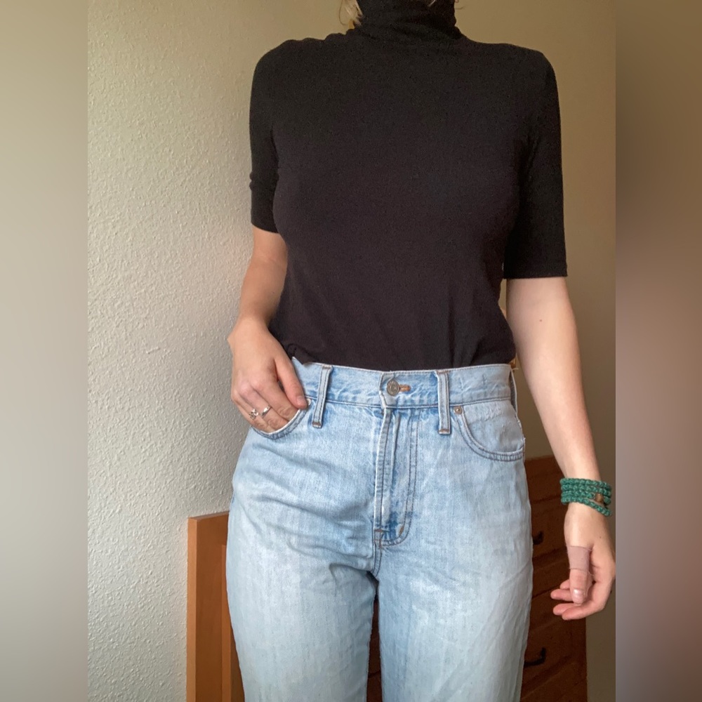 Madewell women’s whitewash jeans